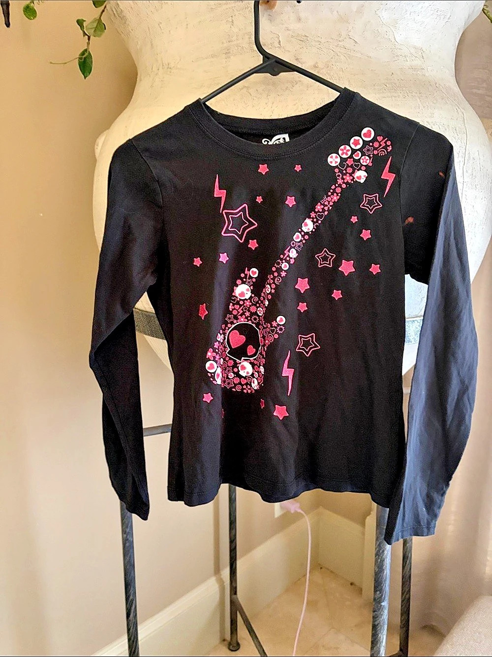 PLACE Girls Long Sleeve Graphic Tee Black & Pink Size XL (14)